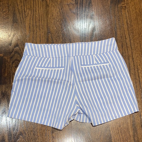 Blue and White Striped Shorts - Large - Picture 2 of 4